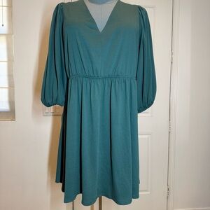 Ava & Viv Green V-Neck Bishop Sleeve Sundress